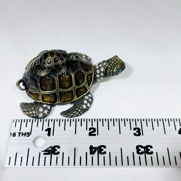 Turtle with Baby Turtle Shaped Ceramic Hinged Trinket Box Porcelain Crystals - Picture 9 of 10